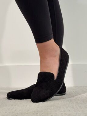 Aerosoles “SitchNTurn” Black Quilted Loafer - Size 10